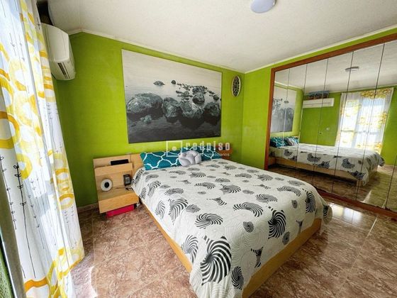 Foto 1 de Piso en venta en Casco Antiguo Norte de 2 habitaciones con terraza y piscina