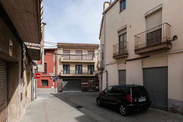 Foto 2 de Casa adosada en venta en calle De la Creu de 7 habitaciones con terraza y garaje