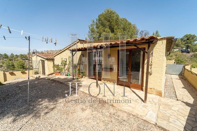 Foto 1 de Casa rural en venda a Flix de 3 habitacions amb terrassa