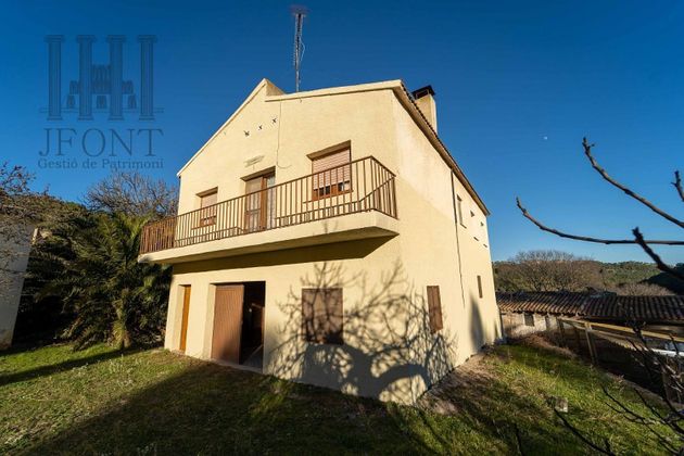 Foto 1 de Venta de casa rural en Móra d´Ebre de 3 habitaciones con terraza y garaje