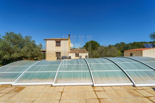 Foto 2 de Casa rural en venda a Ginestar de 2 habitacions amb terrassa i piscina