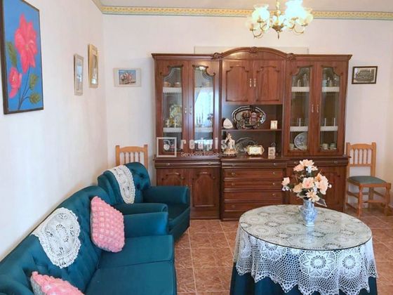 Foto 2 de Casa en venda a Villanueva de Alcardete de 3 habitacions amb garatge
