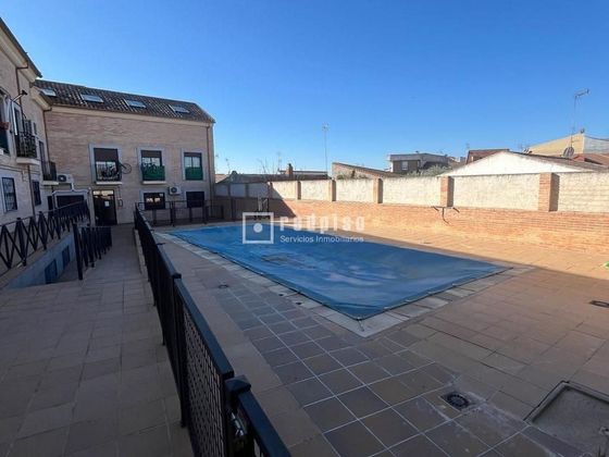 Foto 1 de Dúplex en venda a Viso de San Juan (El) de 3 habitacions amb terrassa i piscina