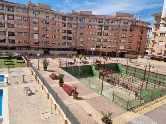 Foto 2 de Pis en venda a Parque Cataluña - Cañada - Soto de 3 habitacions amb terrassa i piscina