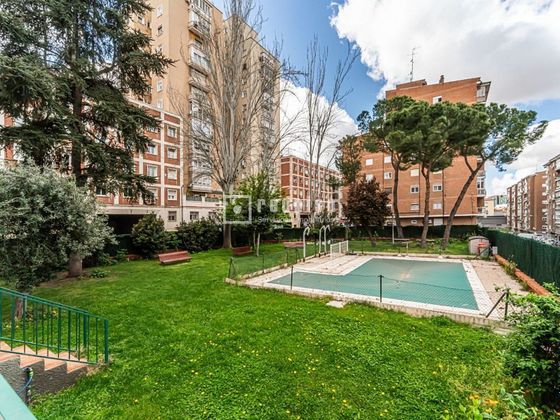Foto 2 de Pis en venda a San Pascual de 3 habitacions amb terrassa i piscina
