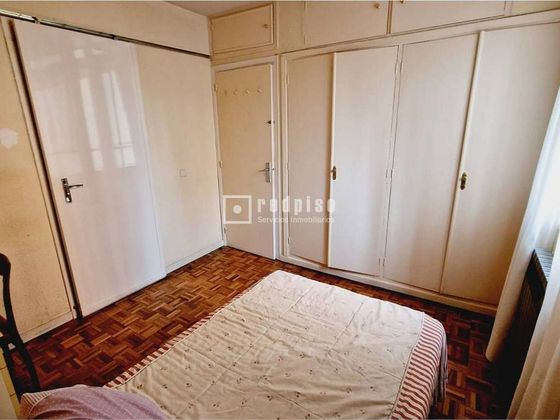 Foto 2 de Pis en venda a Alameda de Osuna de 3 habitacions amb terrassa i garatge