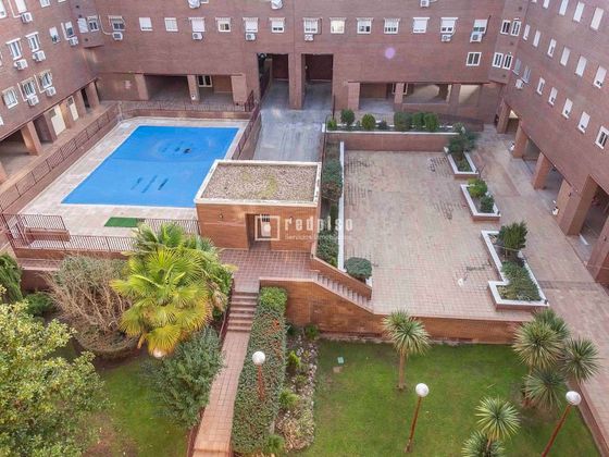 Foto 1 de Pis en venda a Prado Santo Domingo - Ensanche de 3 habitacions amb piscina i garatge