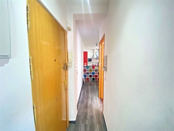 Foto 2 de Piso en venta en Aluche de 2 habitaciones con aire acondicionado