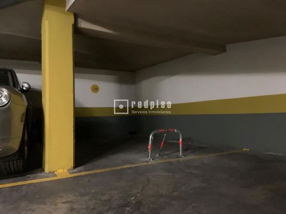Foto 1 de Garatge en venda a La Calzada de 15 m²
