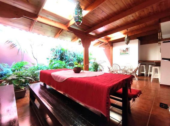 Foto 1 de Pis en venda a Vecindario-Los Llanos de 3 habitacions amb terrassa i garatge