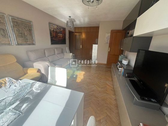 Foto 2 de Pis en venda a Concepción de 2 habitacions amb piscina i garatge