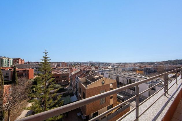 Foto 1 de Pis en venda a Poble Nou - Zona Esportiva de 4 habitacions amb balcó i aire acondicionat
