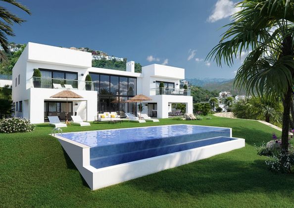 Foto 1 de Xalet en venda a Ojén de 4 habitacions amb terrassa i piscina