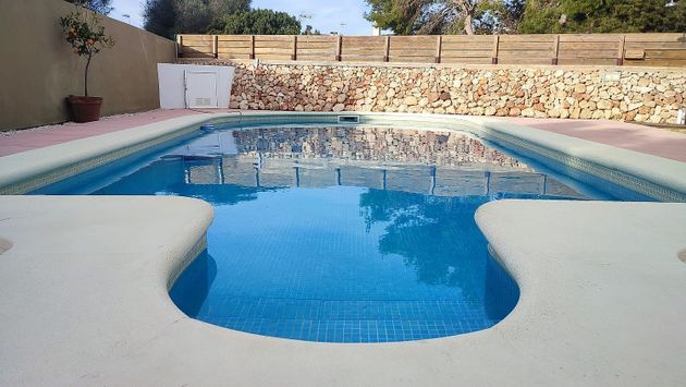 Foto 2 de Xalet en venda a Cala En Bosch-Serpentona de 2 habitacions amb terrassa i piscina
