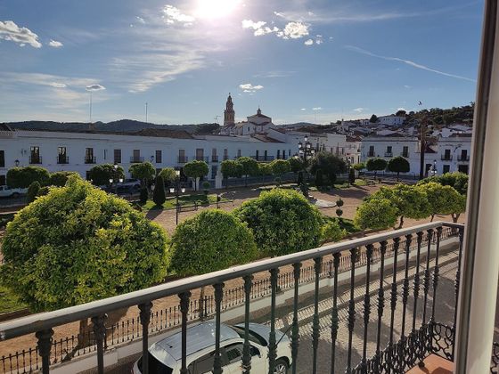 Foto 2 de Àtic en venda a Burguillos del Cerro de 4 habitacions amb terrassa i balcó