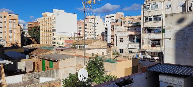 Foto 1 de Ático en venta en La Soledat Nord de 2 habitaciones con terraza y balcón