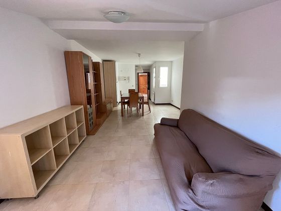 Foto 2 de Ático en alquiler en Graus de 2 habitaciones con muebles y calefacción