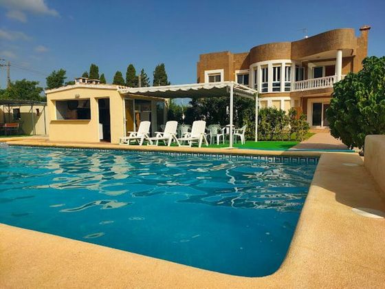 Foto 1 de Xalet en venda a La Pedrera-Vessanes de 9 habitacions amb terrassa i piscina
