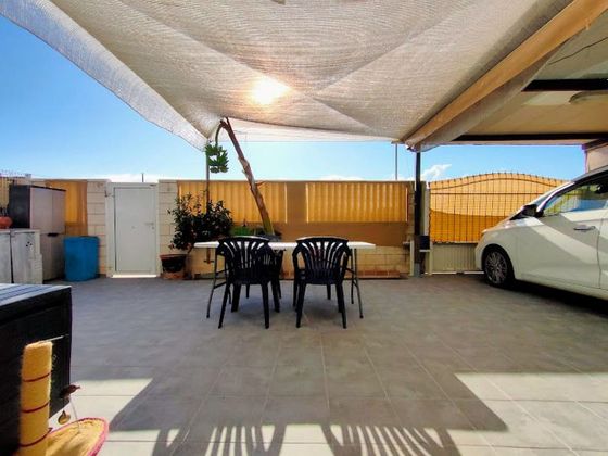 Foto 1 de Casa adosada en venta en Oliva Playa de 3 habitaciones con terraza y garaje