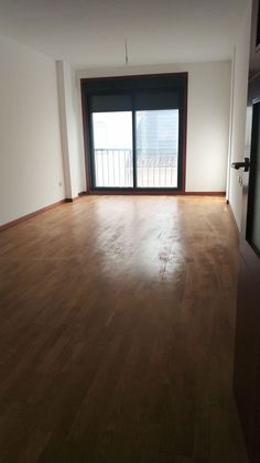 Foto 1 de Piso en venta en O Burgo - Campus Universitario de 3 habitaciones con garaje y balcón