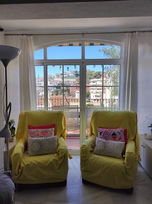 Foto 2 de Casa adossada en venda a Cotomar - Urbanizaciones de 6 habitacions amb terrassa i piscina