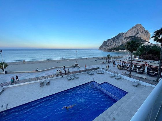 Foto 1 de Pis en lloguer a Zona Levante - Playa Fossa de 2 habitacions amb terrassa i piscina