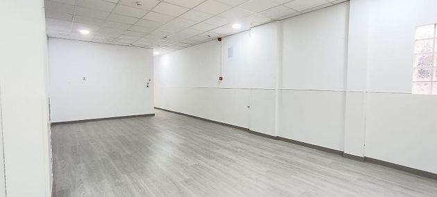 Foto 1 de Alquiler de local en Centre - Prat de Llobregat, El de 67 m²