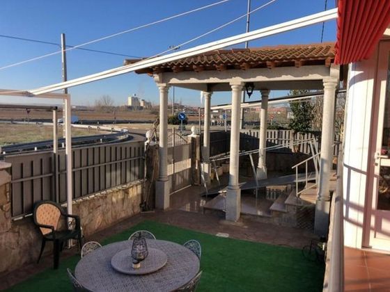 Foto 1 de Xalet en venda a Villaralbo de 5 habitacions amb terrassa i garatge