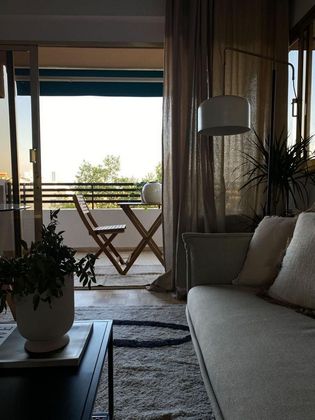 Foto 2 de Pis en lloguer a La Guineueta de 3 habitacions amb terrassa i piscina