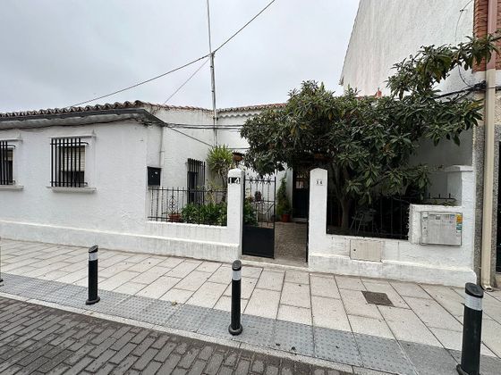 Foto 2 de Casa en venta en calle Agustín Lara de 4 habitaciones con terraza y jardín