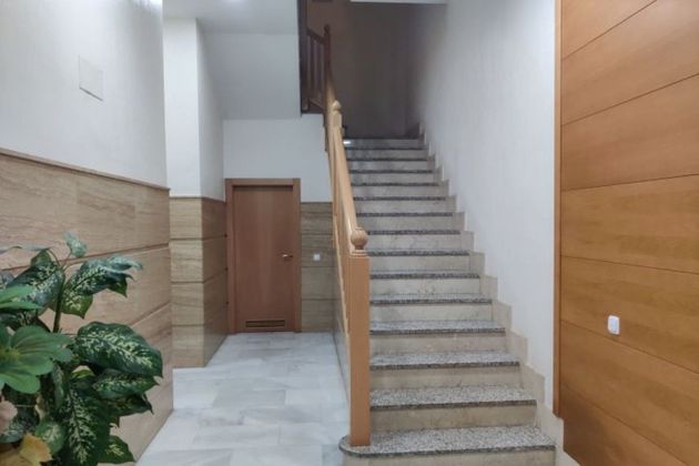 Foto 1 de Venta de piso en Ejido Sur de 2 habitaciones con balcón y ascensor