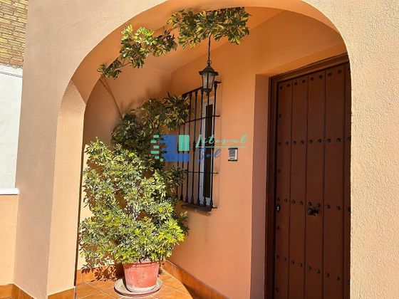 Foto 2 de Casa en venda a calle Manuel Ortiz de 3 habitacions amb terrassa i garatge
