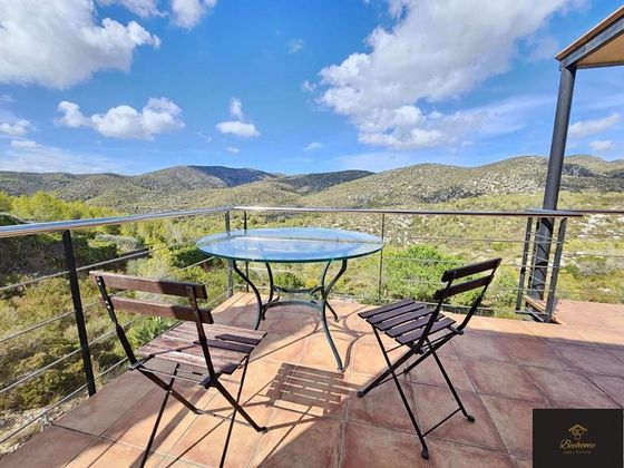 Foto 2 de Chalet en venta en Olivella de 5 habitaciones con terraza y piscina