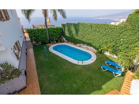 Foto 1 de Casa en venda a calle Cortés de 5 habitacions amb terrassa i piscina