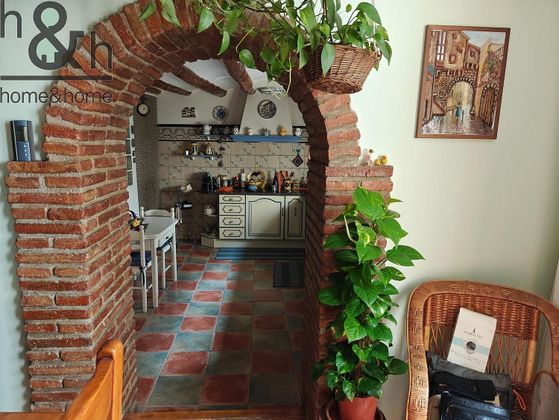 Foto 2 de Chalet en venta en Codoñera (La) de 4 habitaciones con terraza y garaje
