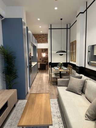 Foto 1 de Piso en alquiler en calle De Vázquez de Mella de 1 habitación con muebles y aire acondicionado