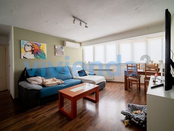 Foto 1 de Piso en venta en Tres Olivos - Valverde de 2 habitaciones con terraza y aire acondicionado