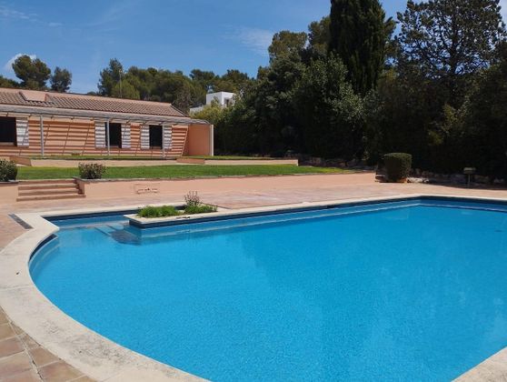 Foto 2 de Xalet en venda a El Bosque de 7 habitacions amb terrassa i piscina
