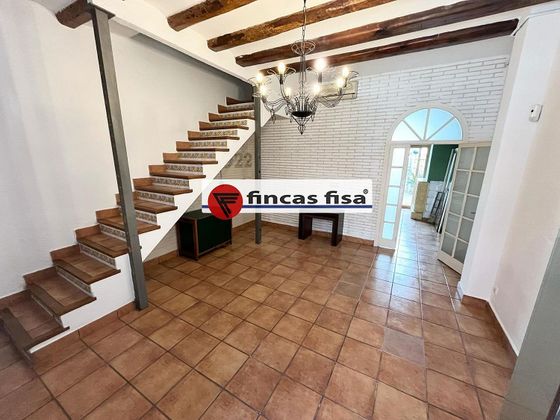 Foto 1 de Casa en venda a Premià de Mar de 3 habitacions amb terrassa i aire acondicionat