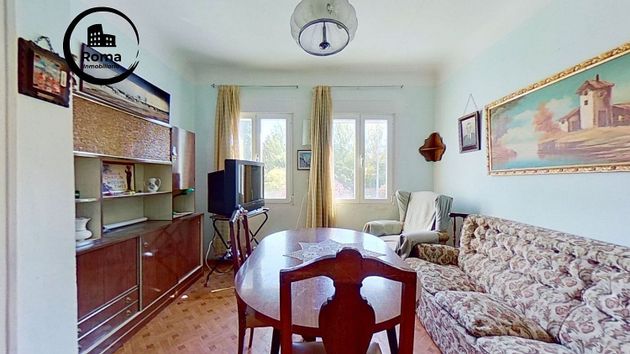 Foto 2 de Casa rural en venta en Angustias - Chana - Encina de 3 habitaciones con terraza y balcón