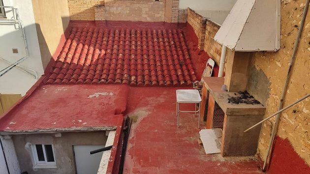 Foto 1 de Venta de casa en Alfafar de 4 habitaciones con terraza y balcón