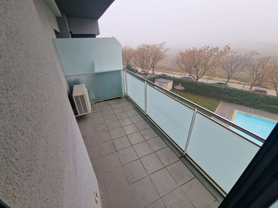 Foto 2 de Venta de piso en Mariola de 2 habitaciones con piscina y balcón