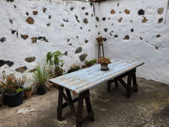 Foto 1 de Casa en venda a Guancha (La) de 5 habitacions amb jardí