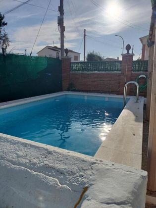 Foto 1 de Casa en venda a Albinyana de 3 habitacions amb piscina i jardí
