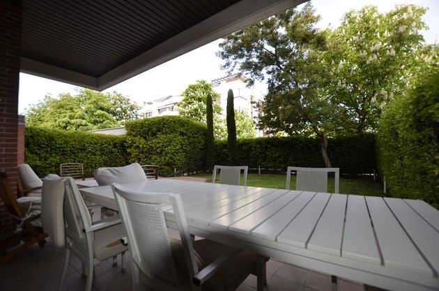 Foto 2 de Pis en venda a Zona Monte El Pilar de 2 habitacions amb terrassa i piscina