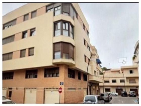Foto 1 de Venta de piso en calle Antonio Zea de 4 habitaciones con terraza y aire acondicionado