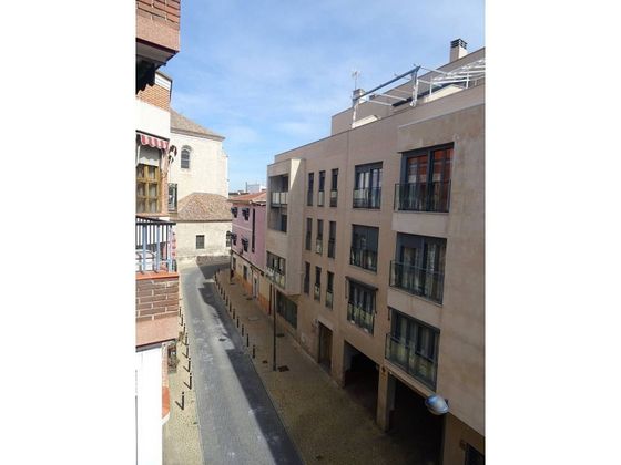 Foto 1 de Piso en venta en San Isidro de 4 habitaciones con terraza y garaje