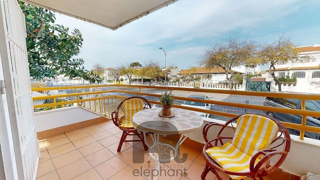 Foto 2 de Pis en venda a Punta Umbría de 3 habitacions amb terrassa i jardí