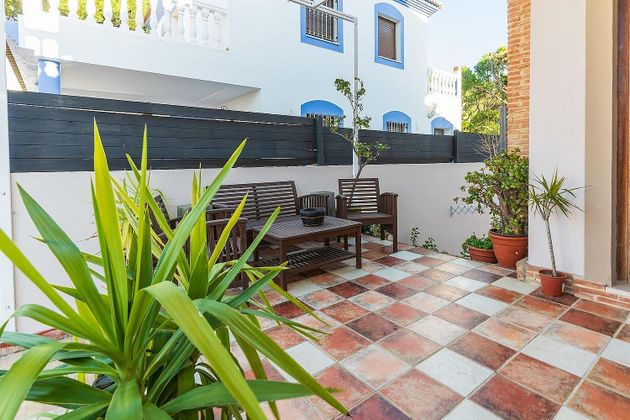 Foto 2 de Casa en venda a Palos de la Frontera de 5 habitacions amb terrassa i piscina
