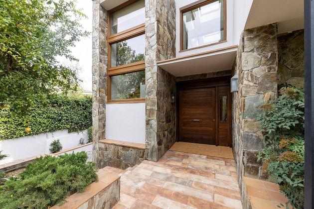 Foto 2 de Xalet en venda a Zona Monte El Pilar de 6 habitacions amb terrassa i piscina
